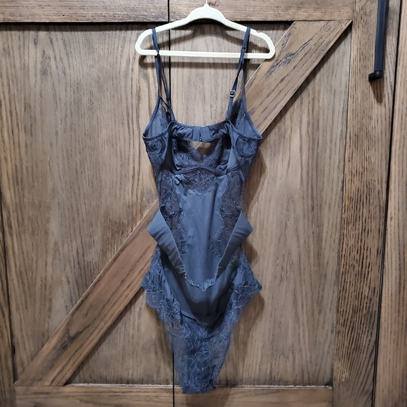 La Perla Lace Cutout Bodysuit - Picture 6 of 6